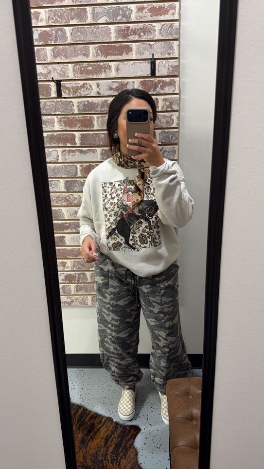 Saddle Flower Bronc Sweatshirt