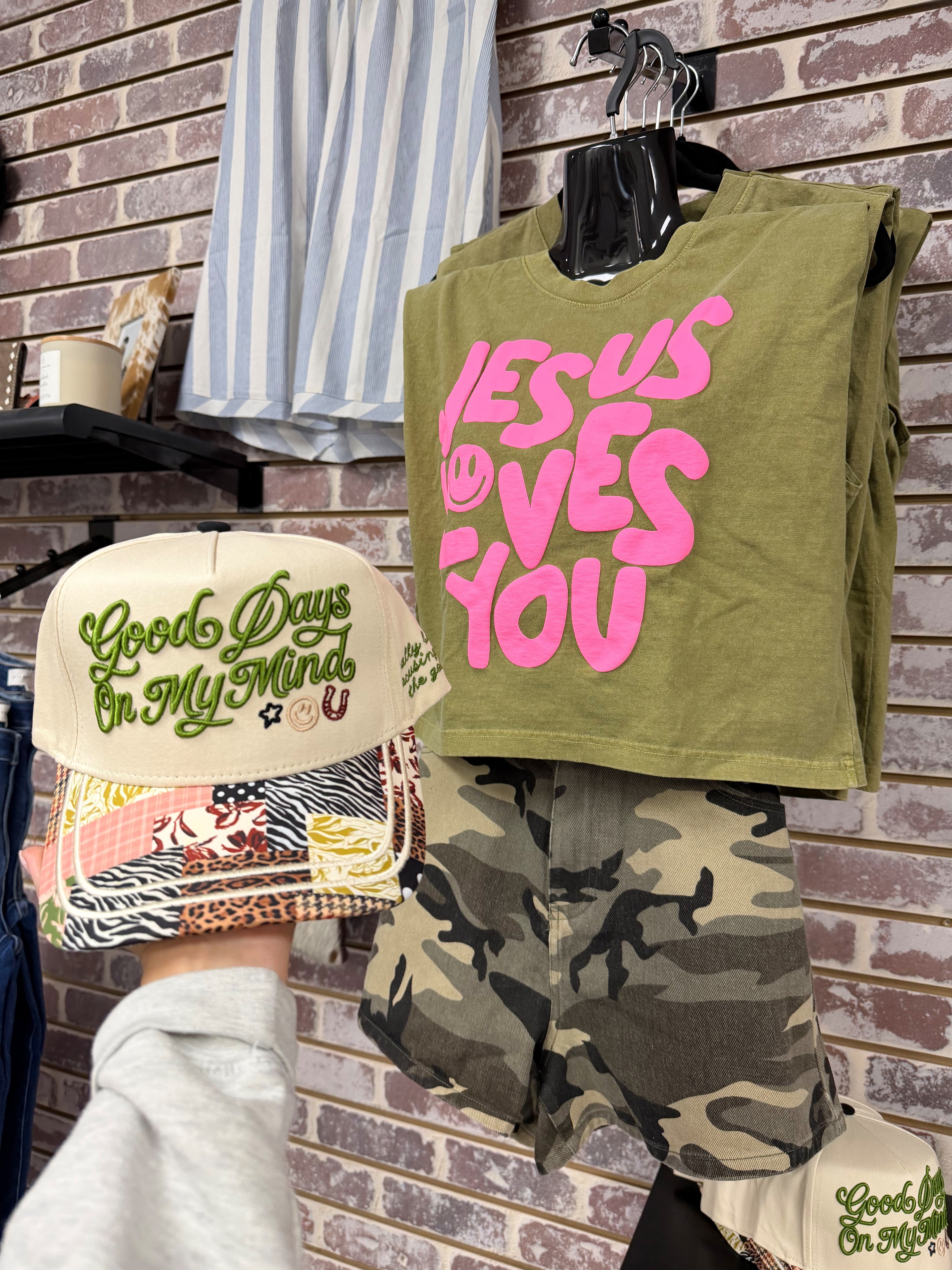Jesus Loves You Puff Tank